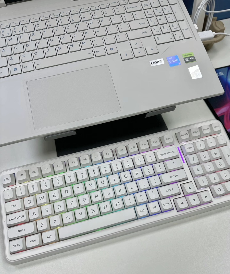 Gaming Keyboard Mechanical Wireless - MCHOSE K99 V3 Mode Keyboard Mekanis